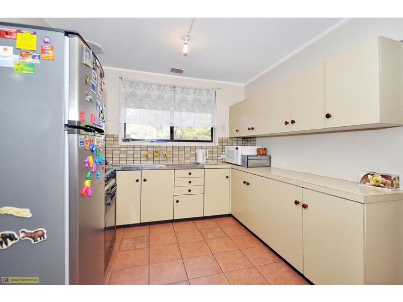 8 Foord Place, Kambah ACT 2902