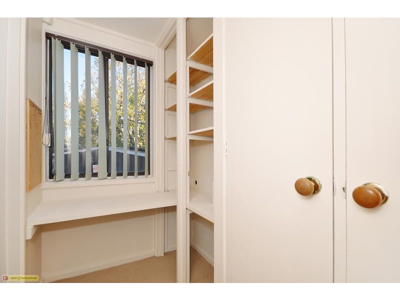 8 Foord Place, Kambah ACT 2902