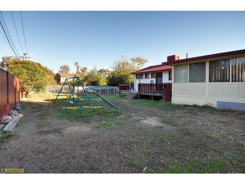 8 Foord Place, Kambah ACT 2902
