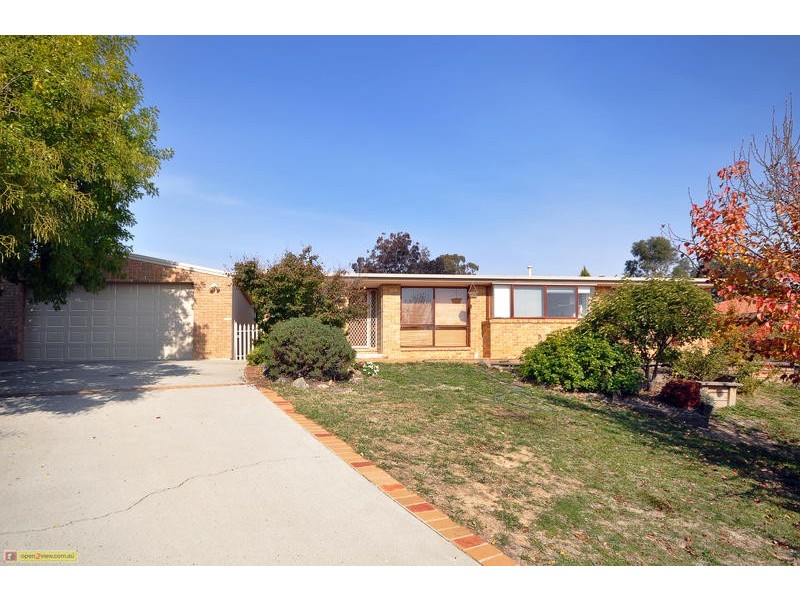 5 Stead Place, Banks ACT 2906