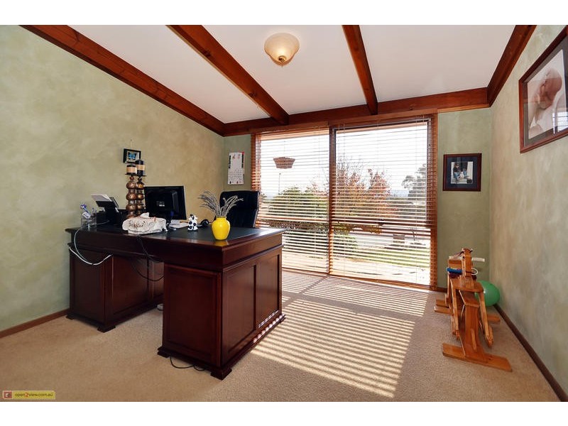 5 Stead Place, Banks ACT 2906