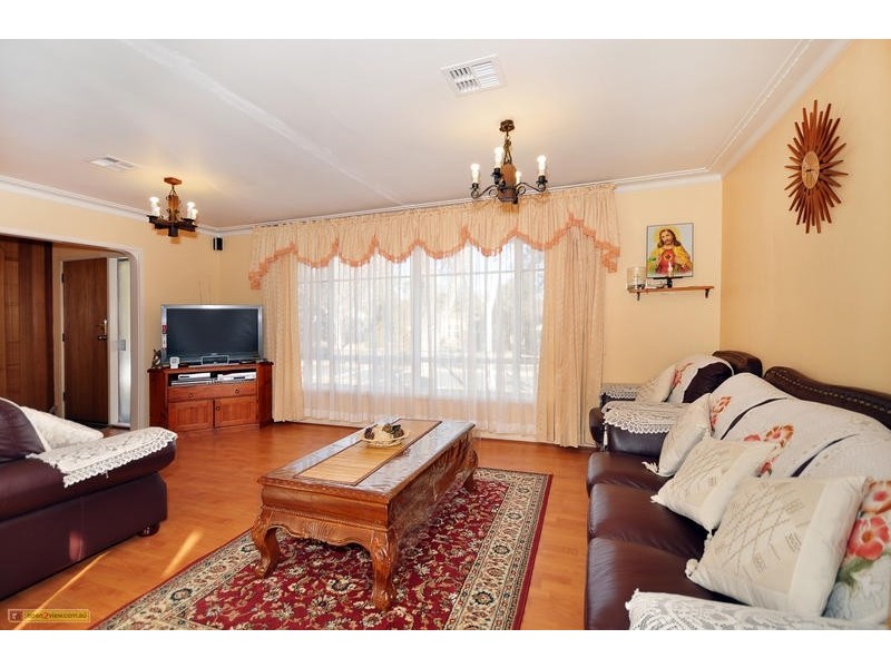 30 Mcculloch Street, Curtin ACT 2605