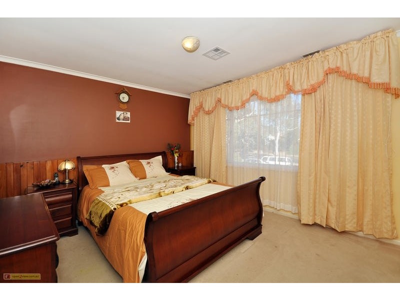 30 Mcculloch Street, Curtin ACT 2605