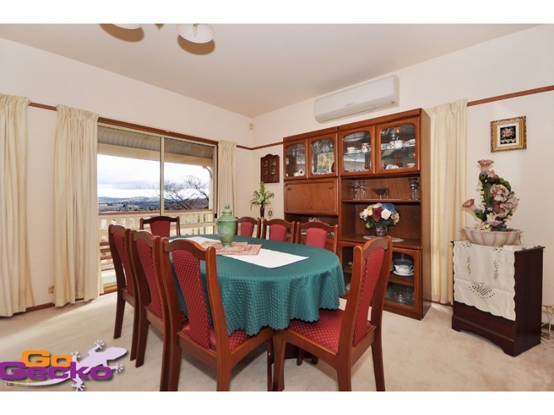 8 Callaway Crescent, Gordon ACT 2906