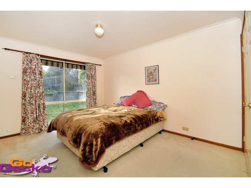 8 Callaway Crescent, Gordon ACT 2906