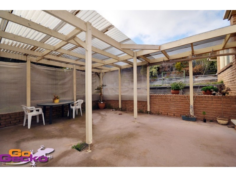 8 Callaway Crescent, Gordon ACT 2906