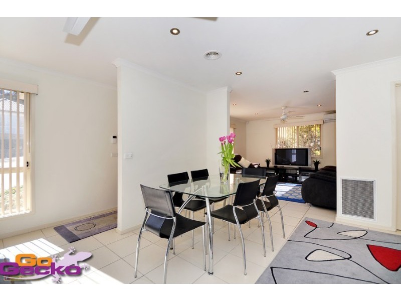 1/5 Florence Fuller Crescent, Conder ACT 2906