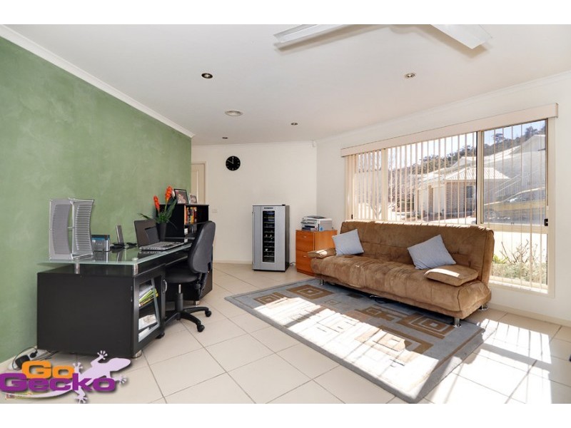 1/5 Florence Fuller Crescent, Conder ACT 2906