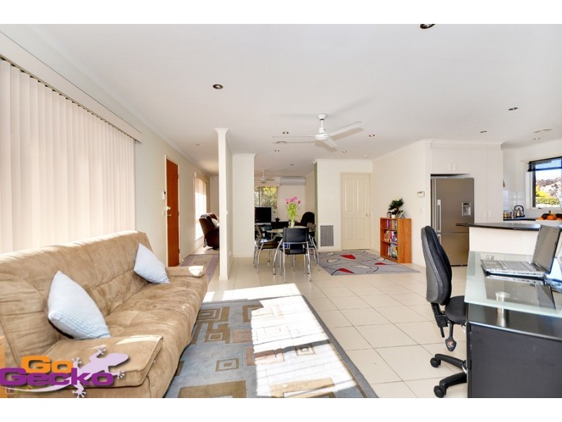 1/5 Florence Fuller Crescent, Conder ACT 2906