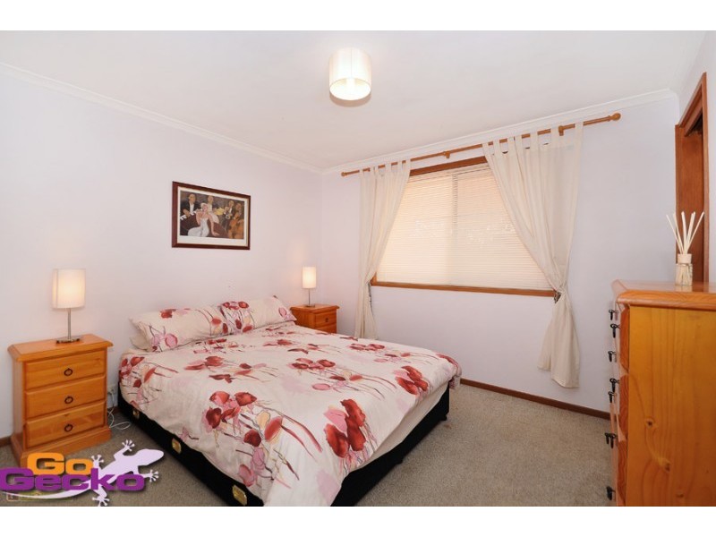 24 Florence Taylor Street, Greenway ACT 2900