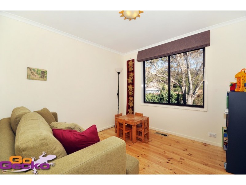 8 Habgood Place, Kambah ACT 2902