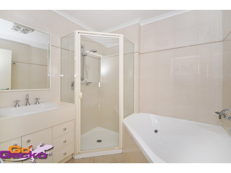 8 Habgood Place, Kambah ACT 2902