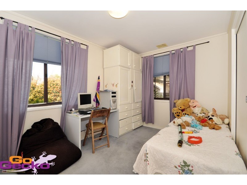 4 Dare Place, Kambah ACT 2902