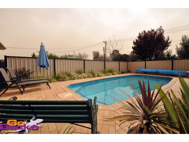 5 Stubbs Crescent, Theodore ACT 2905