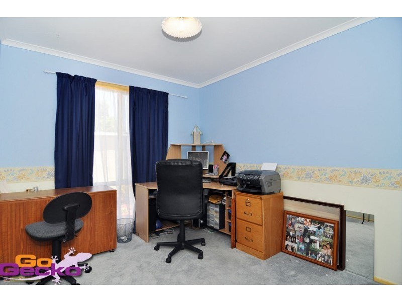 14 Mulder Place, Banks ACT 2906