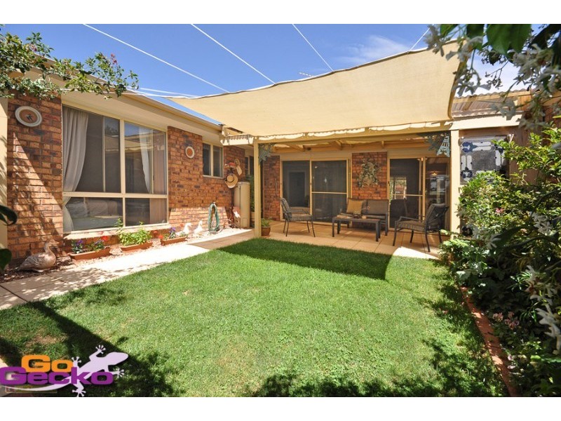 13/6 Blackett Crescent, Greenway ACT 2900