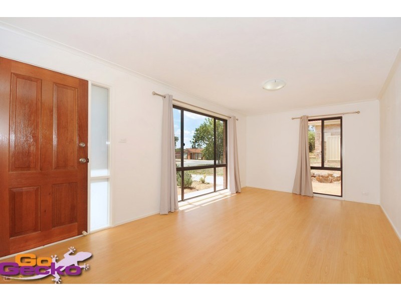 7 Tregellas Crescent, Banks ACT 2906