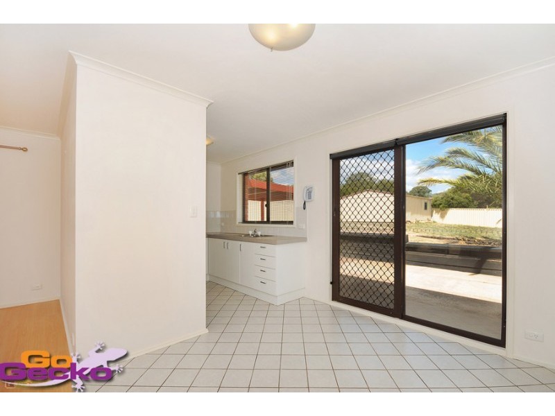 7 Tregellas Crescent, Banks ACT 2906