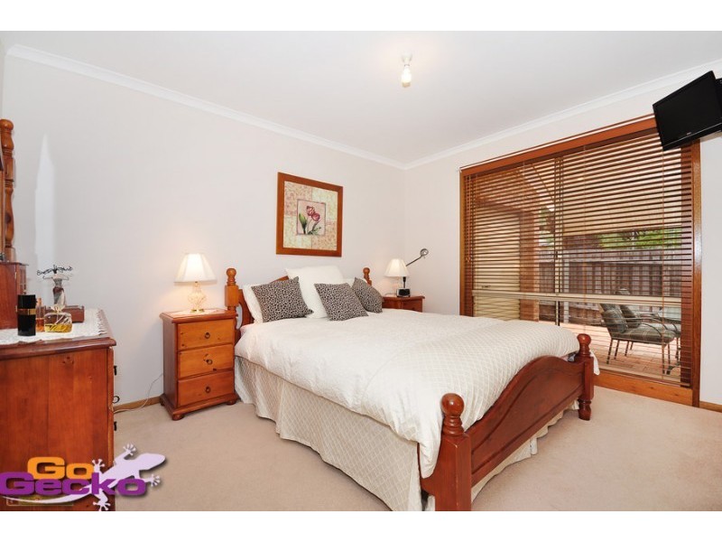 7 Menzies Court, Banks ACT 2906