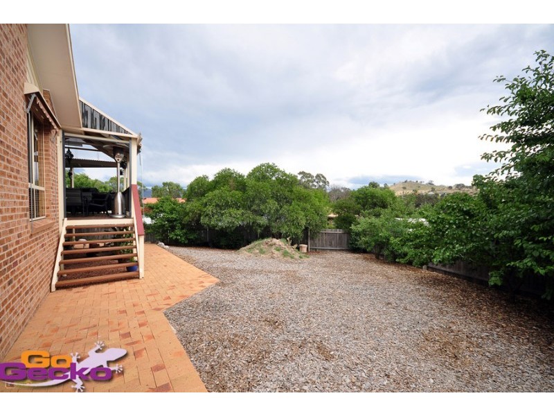 7 Menzies Court, Banks ACT 2906