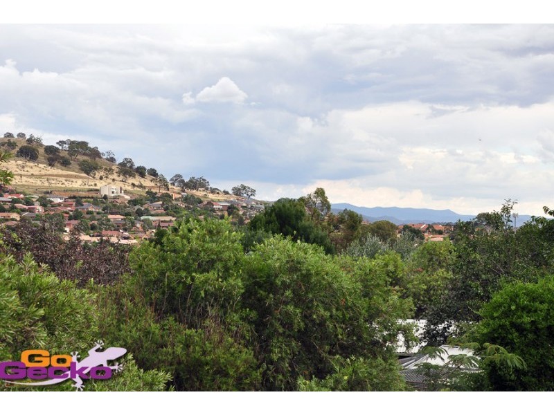 7 Menzies Court, Banks ACT 2906