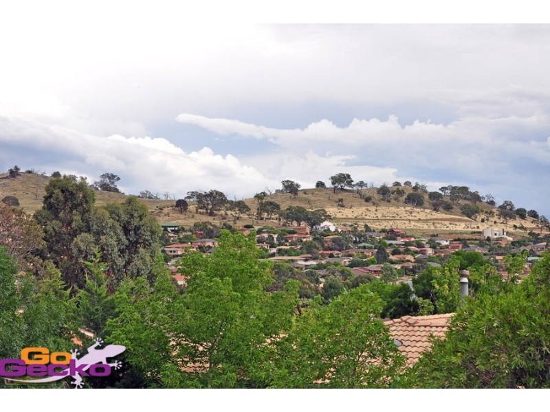 7 Menzies Court, Banks ACT 2906