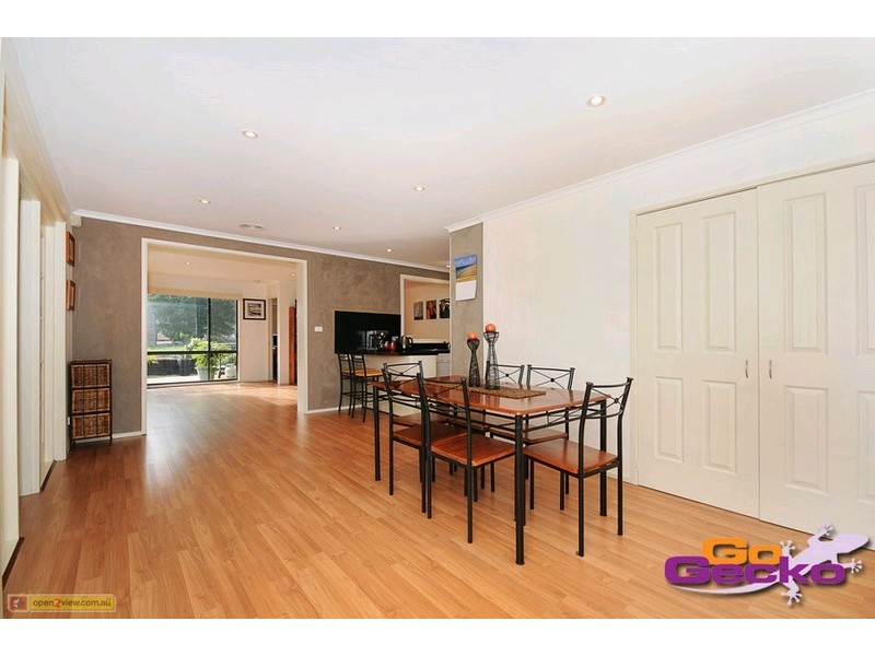18 Carter Crescent, Calwell ACT 2905