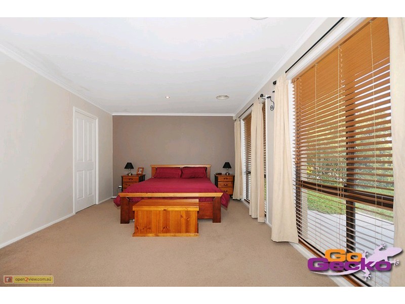 18 Carter Crescent, Calwell ACT 2905