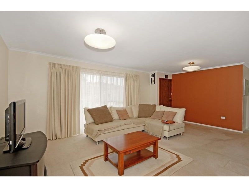 4 Gleeson Place, Kambah ACT 2902