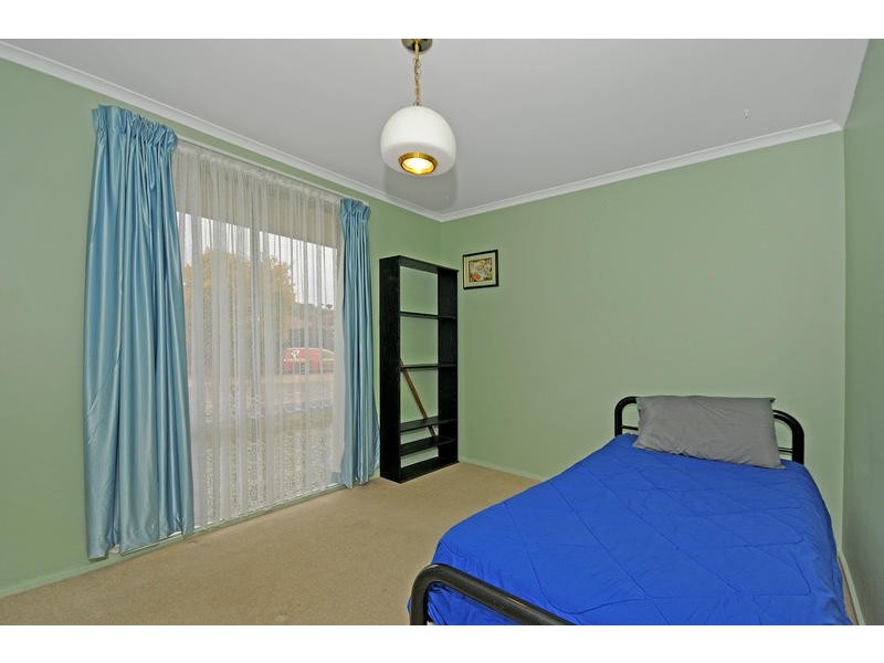 4 Gleeson Place, Kambah ACT 2902