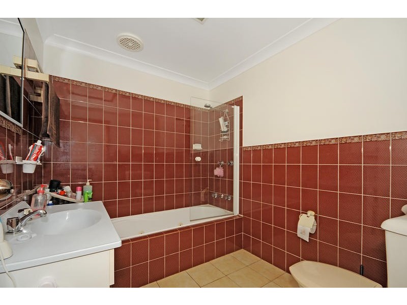 13 Thomas Hart Street, Banks ACT 2906