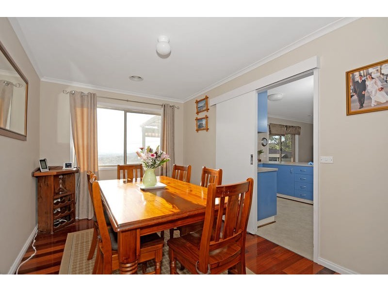 15 Parfitt Crescent, Calwell ACT 2905