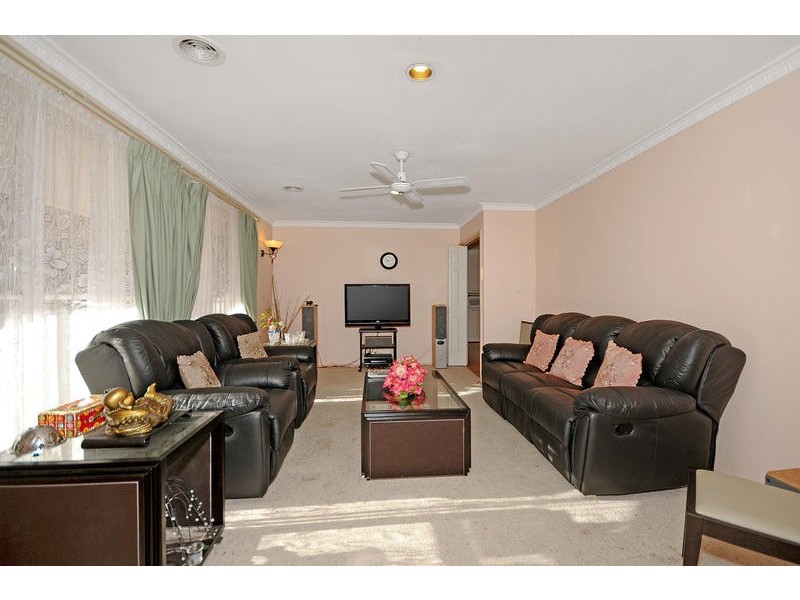 19 Handcock Crescent, Macgregor ACT 2615