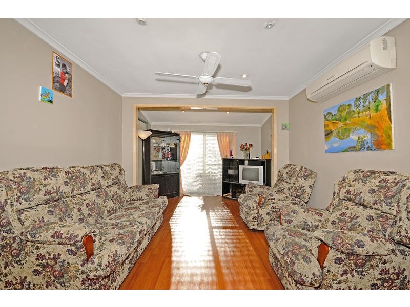 19 Handcock Crescent, Macgregor ACT 2615