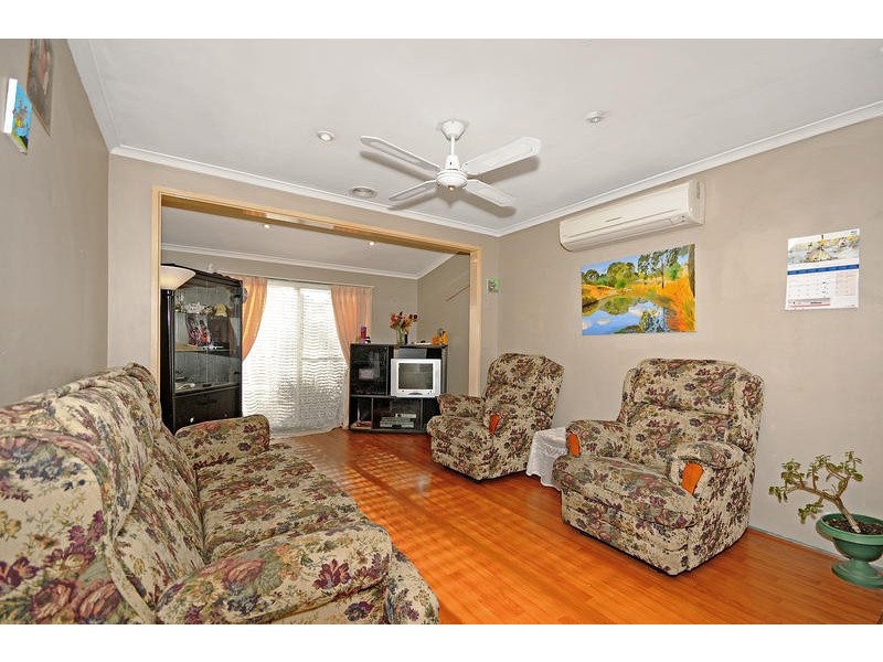 19 Handcock Crescent, Macgregor ACT 2615