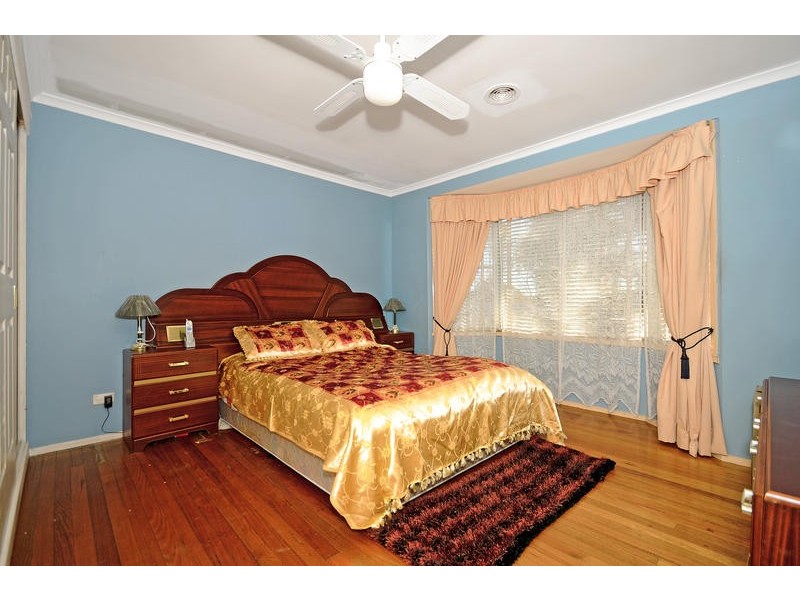 19 Handcock Crescent, Macgregor ACT 2615