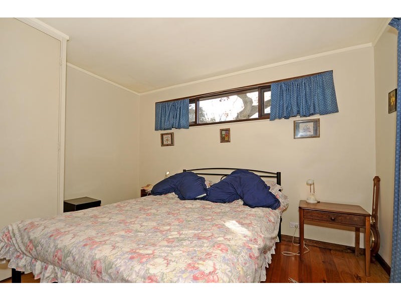 13 Gilruth Street, Hackett ACT 2602