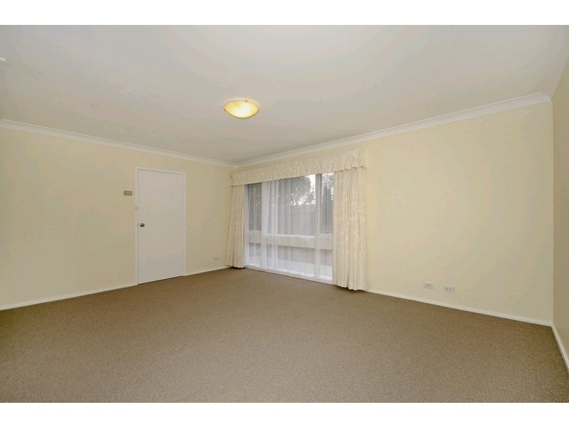 25 Pickworth Street, Holt ACT 2615