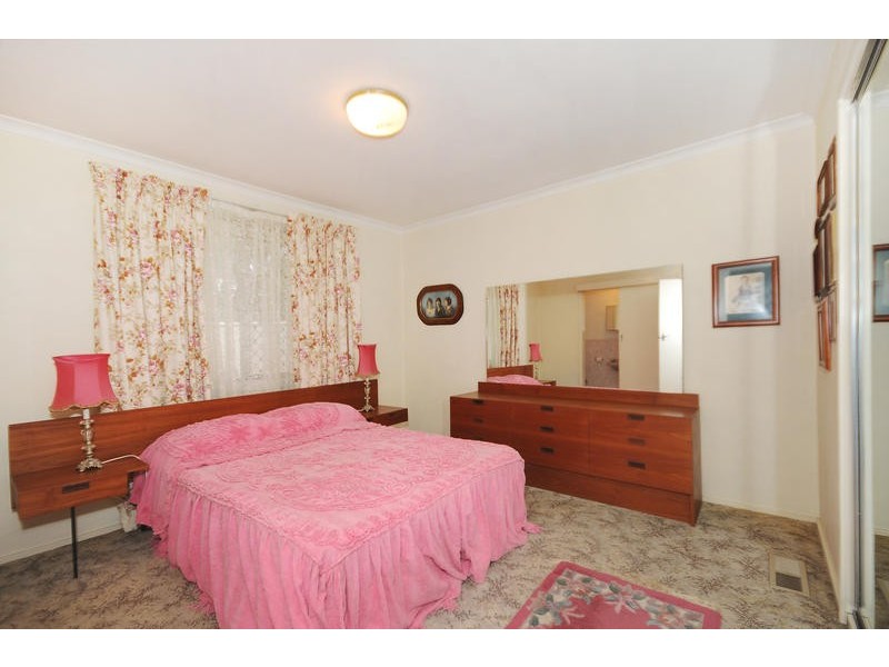 11 Savery Street, Garran ACT 2605