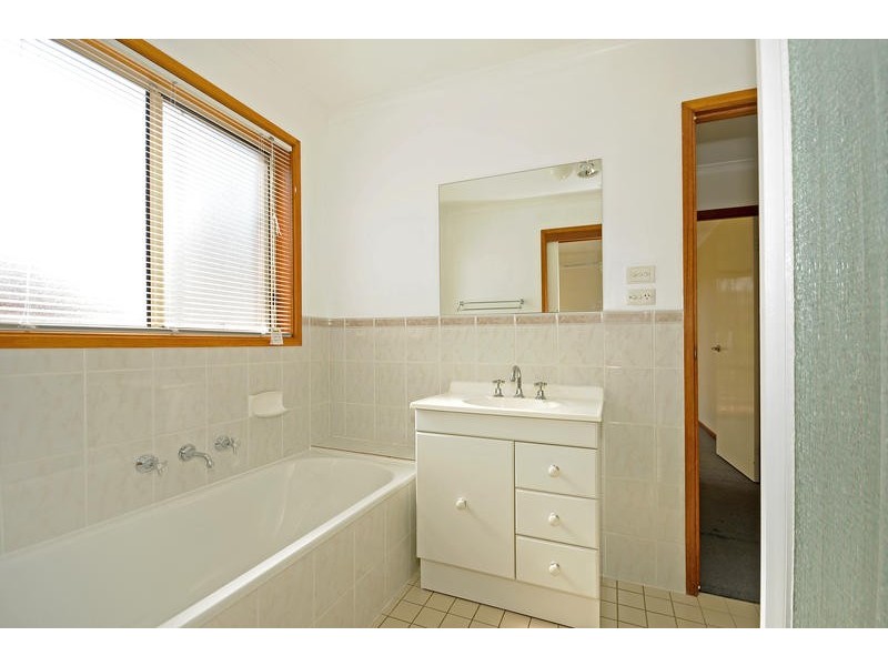 49 Evelyn Owen Crescent, Dunlop ACT 2615