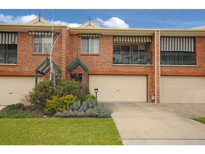 67 Jim Pike Avenue, Gordon ACT 2906