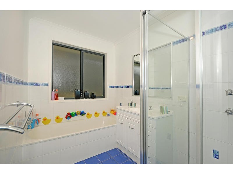 9 Betty Maloney Crescent, Banks ACT 2906