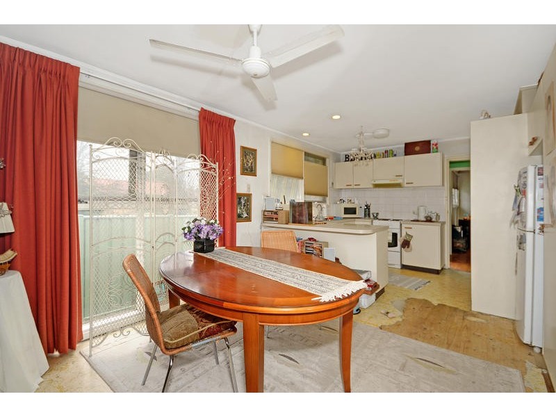 8 Macadam Street, Page ACT 2614