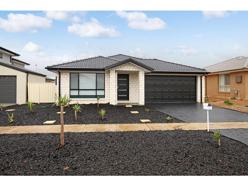 32 John James Loop, Macgregor ACT 2615
