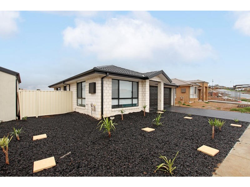 32 John James Loop, Macgregor ACT 2615