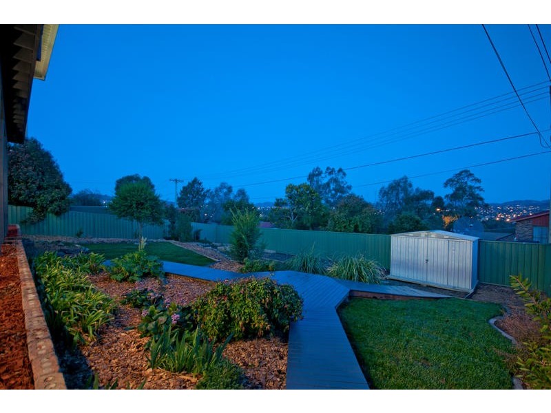 18 Cuthbertson Crescent, Oxley ACT 2903