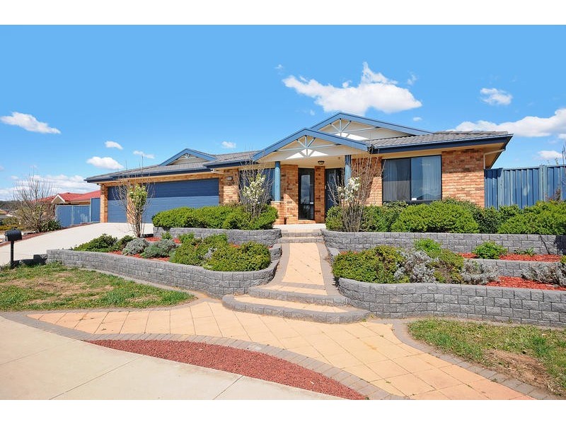 4 Shrivell Circuit, Dunlop ACT 2615