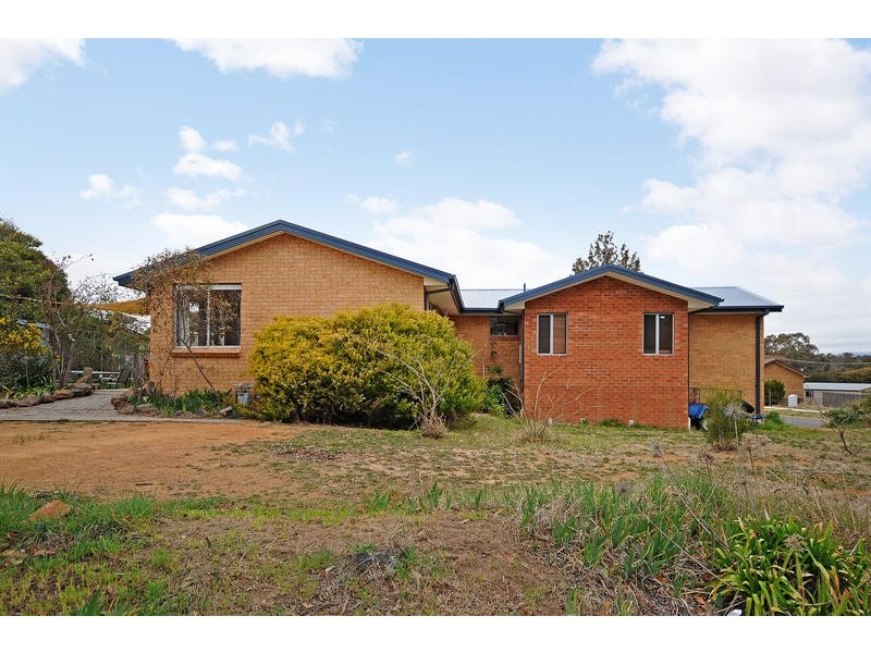 2 Symers Street, Kambah ACT 2902