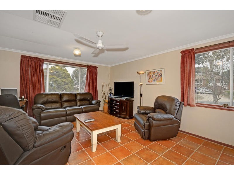 2 Symers Street, Kambah ACT 2902