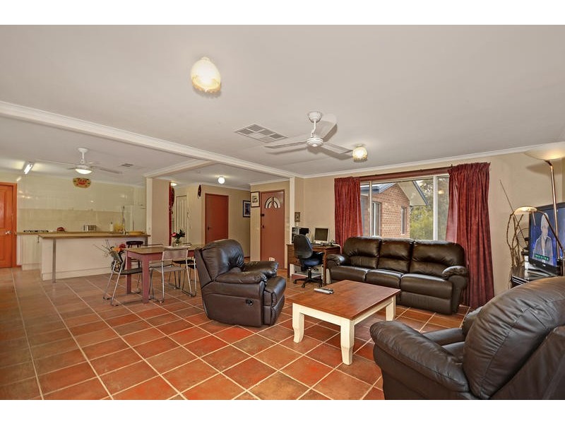 2 Symers Street, Kambah ACT 2902